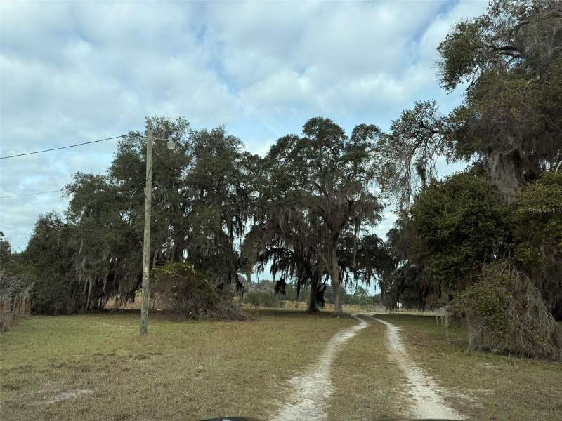 3 bedroom Manufactured Home at 29605 Fullerville Road, Deland, Deland — photo 3