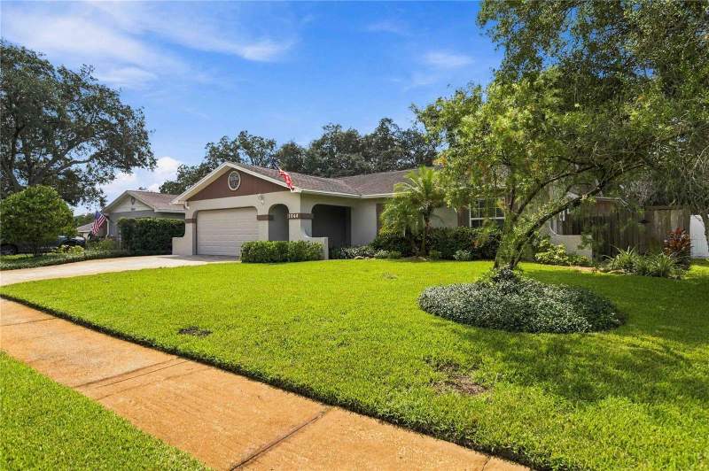3 bedroom Single Family Residence at 1044 Forest Circle, Oak Forest Unit 2A, Winter Springs — photo 2