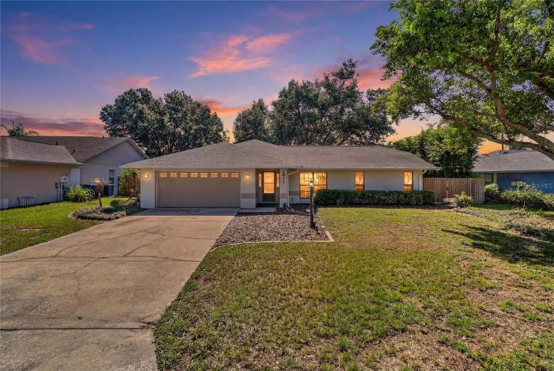 3 bedroom Single Family Residence at 7411 FLORAL CIRCLE, TROPICAL MANOR, LAKELAND — photo 1