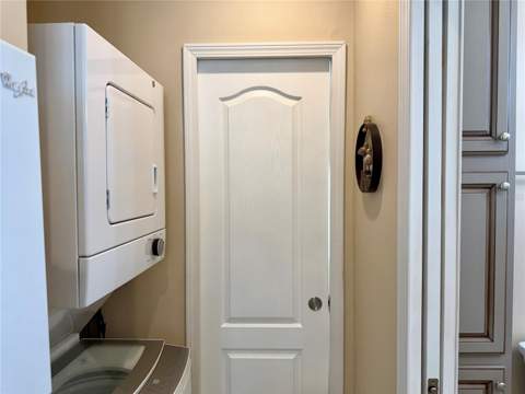 699 Cindi Avenue, Leesburg FL - photo 14 of 33
