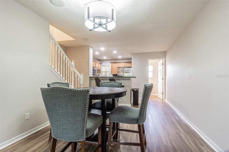 2 bedroom Townhouse at 526 Wheaton Trent Place, Palm River Twnhms Ph 1, Tampa — photo 5