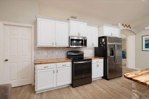 8343 Nittany Road, Weeki Wachee FL - photo 18 of 55