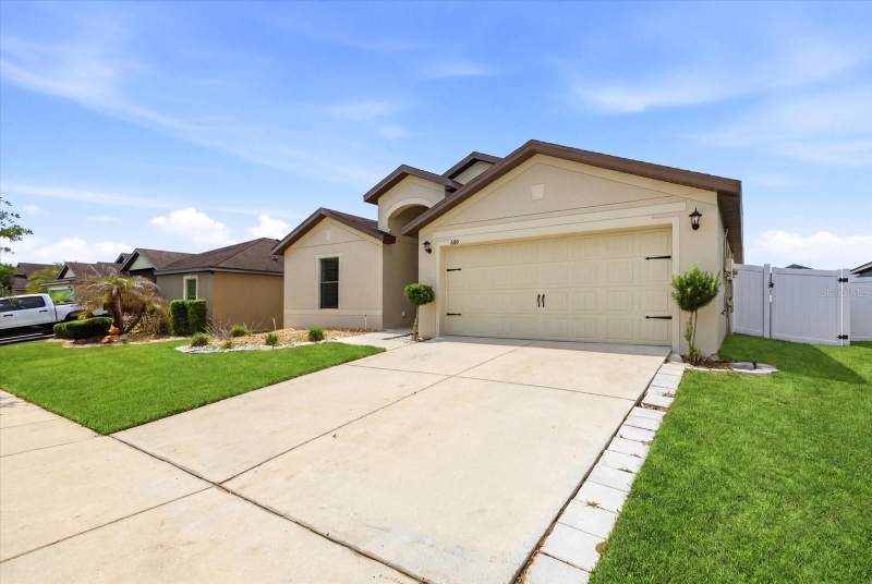 3 bedroom Single Family Residence at 680 Swallowtail Drive, Highland Mdws Ph 2B, Haines City — photo 3
