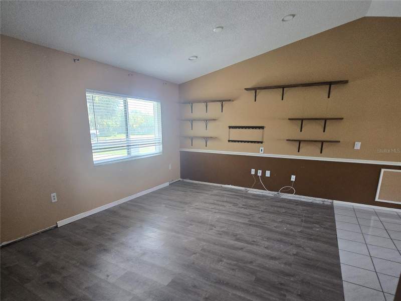 3 bedroom Single Family Residence at 4723 Busti Drive, Sarasota Spgs, Sarasota — photo 4
