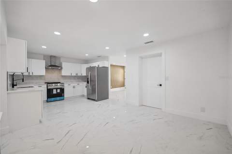 1725 Walker Road, Lakeland FL - photo 13 of 45