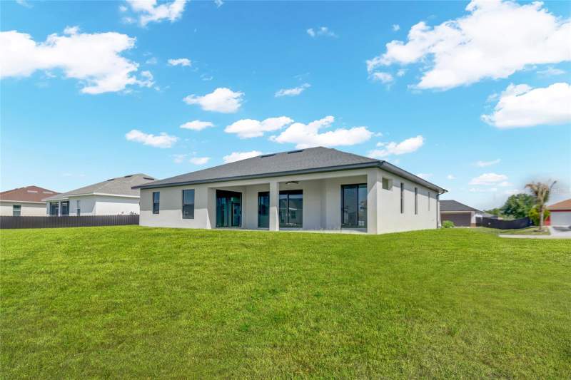 3 bedroom Single Family Residence at 2915 23rd Street, Lehigh Acres, Lehigh Acres — photo 3