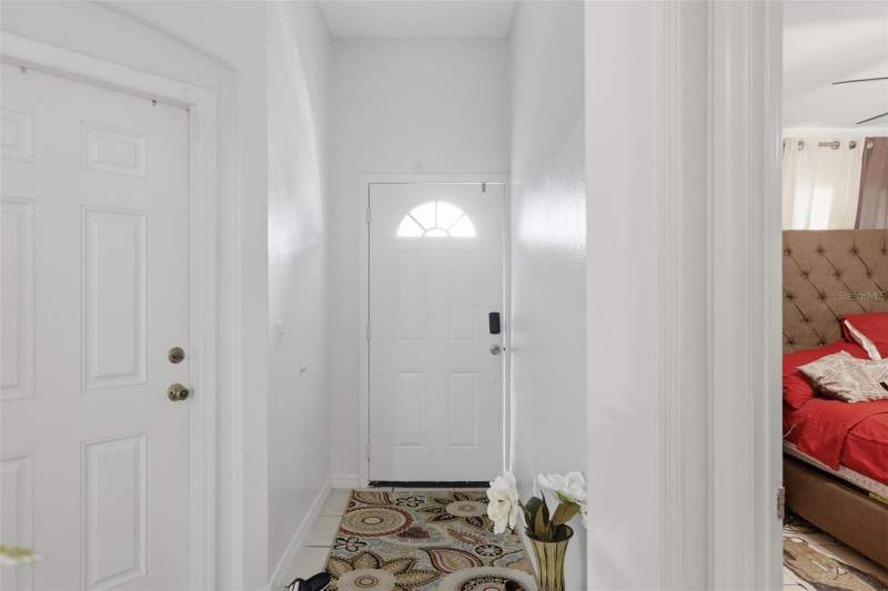 4 bedroom Single Family Residence at 1911 S Gadsen Boulevard, Valencia Park, Orlando — photo 4