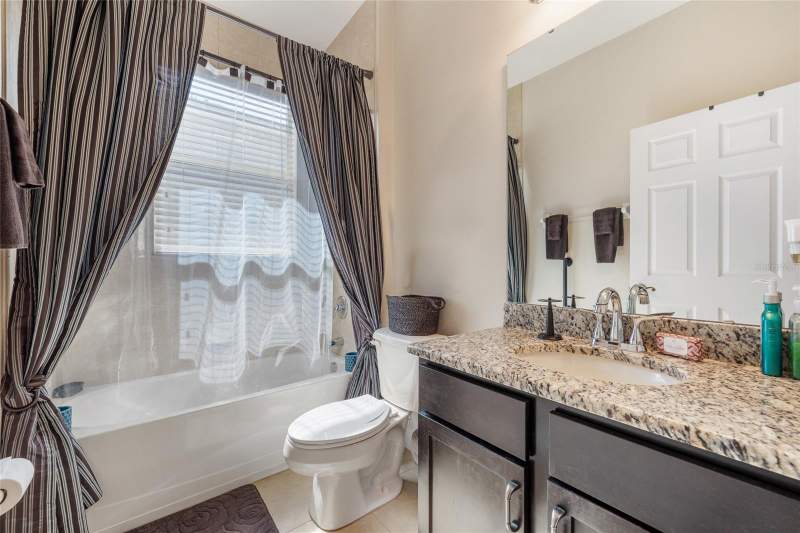 4 bedroom Single Family Residence at 4436 Azure Isle Way, North Point Ph 1B, Kissimmee — photo 5
