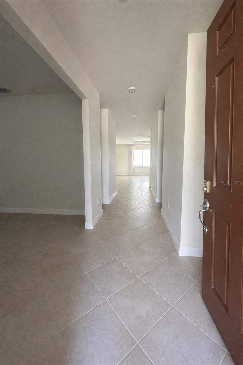 4 bedroom Single Family Residence at 2515 Sherman Oak Drive, Cedar Grove Ph 1B, North Port — photo 4