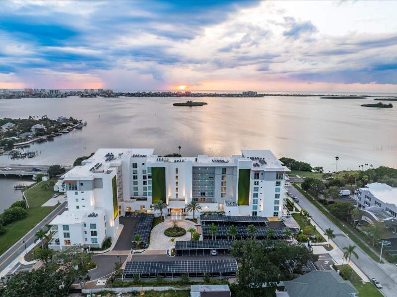 2 bedroom Condominium at 1020 Sunset Point Road #511, Serena By The Sea Condo, Clearwater — photo 2