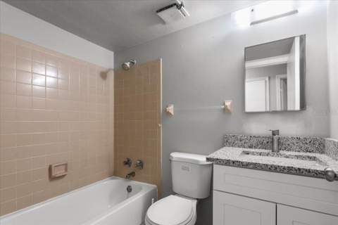 1816 SW 70th Terrace, Gainesville FL - photo 7 of 11