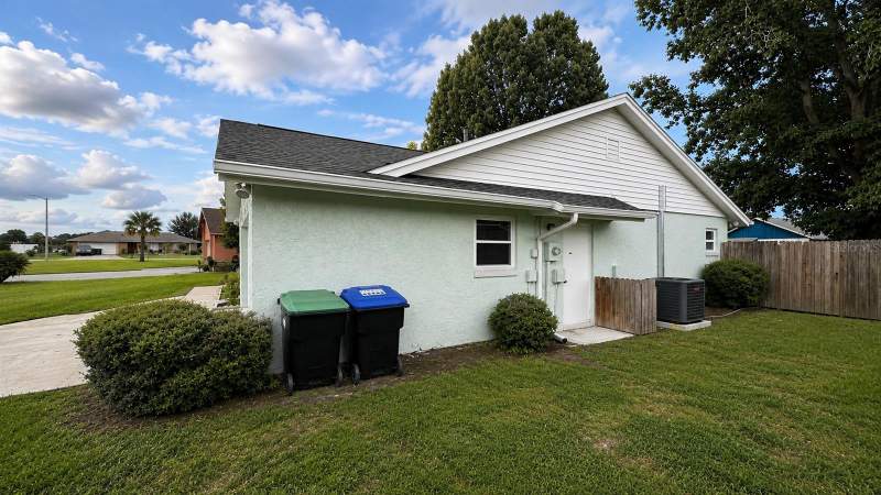 3 bedroom Single Family Residence at 2658 Ceram Avenue, Pepper Mill Sec 04, Orlando — photo 2