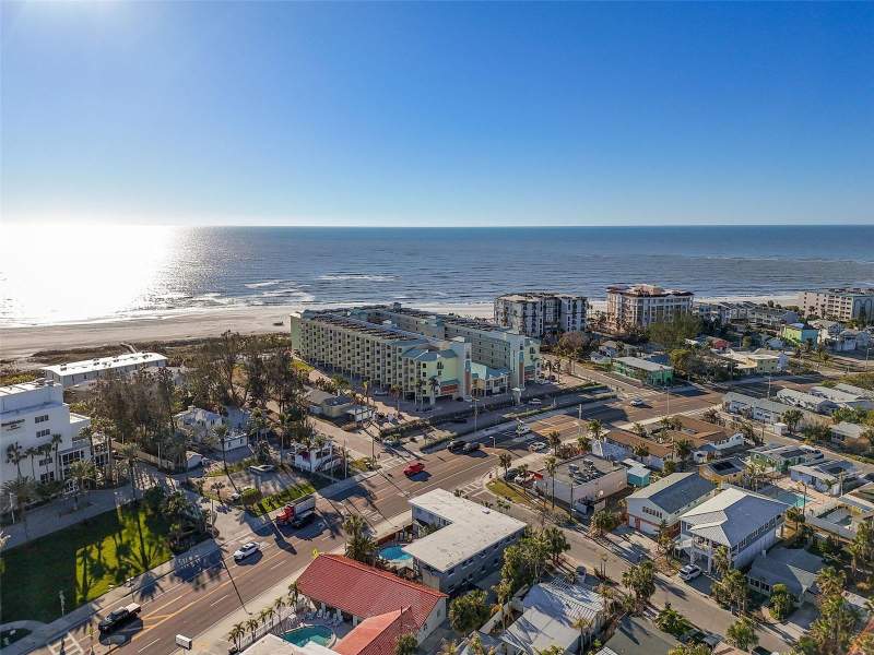2 bedroom Condo - Hotel at 12000 Gulf Boulevard #501-W, Sunset Vistas Condo Hotel On The Gulf, Treasure Island — photo 2