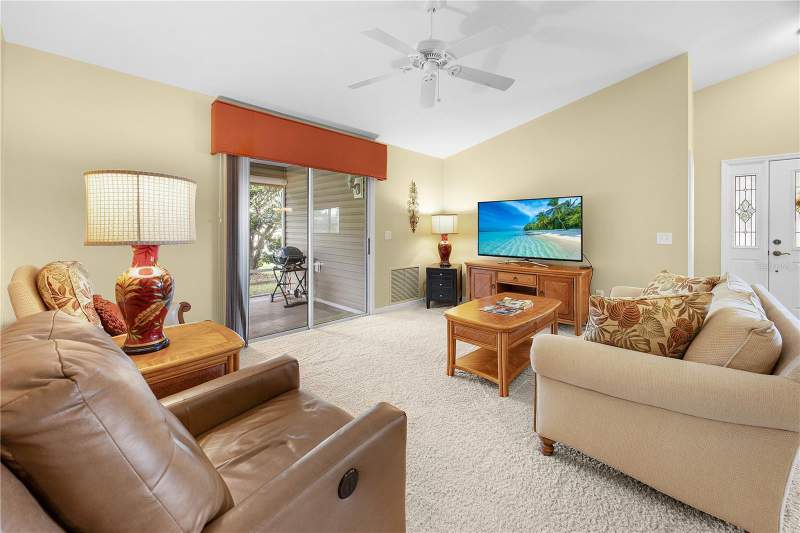 2 bedroom Single Family Residence at 766 Bartlet, The Village Of Sumter, The Villages — photo 4