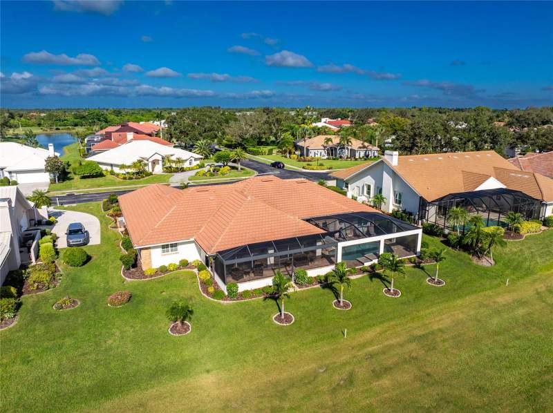 4 bedroom Single Family Residence at 810 Carnoustie Drive, Plantation Woods, Venice — photo 4