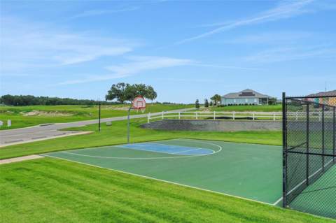 1038 Fiesta Key Circle, Lady Lake FL - photo 6 of 15
