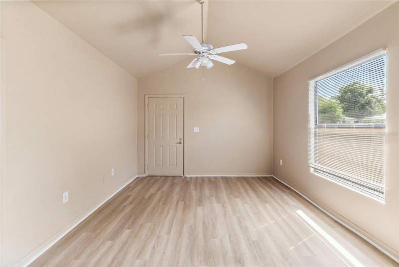 2 bedroom Single Family Residence at 3701 38th Avenue, Midway Sub, St Petersburg — photo 5