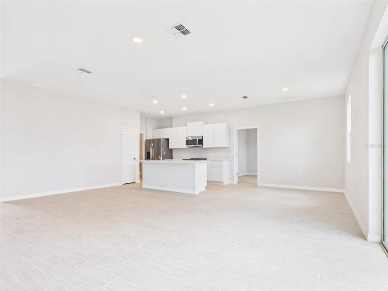 4 bedroom Single Family Residence at 16980 SW 44th Circle, Marion Oaks Unit 6, Ocala — photo 5