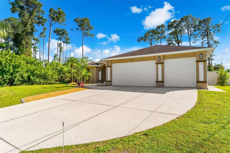 3 bedroom Single Family Residence at 2595 Rolling Road, Port Charlotte Sub 33, North Port — photo 3