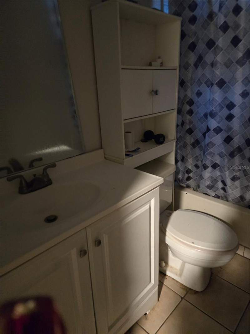 3 bedroom Half Duplex at 572 Maineline Boulevard, Maineline Village, Apopka — photo 4