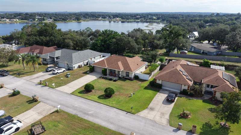 3 bedroom Single Family Residence at 10828 Crescent Ridge Loop, Crescent Ridge Sub, Clermont — photo 3