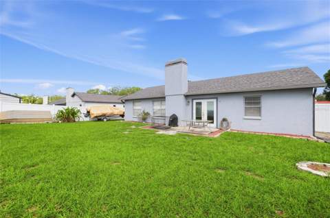 1805 Lakewind Drive, Brandon FL - photo 6 of 6
