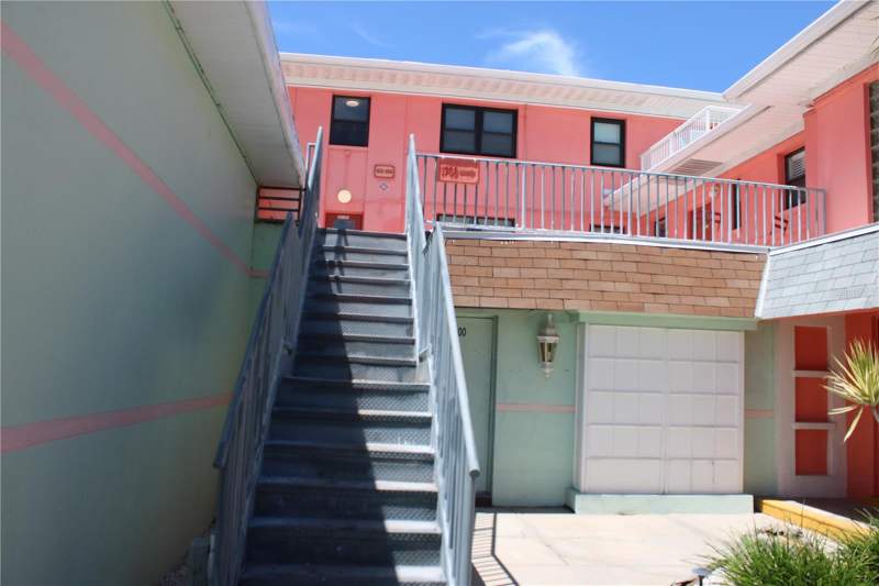 1 bedroom Condominium at 6800 Sunset Way #1708, Gulf Winds Apts Condo, St Pete Beach — photo 2