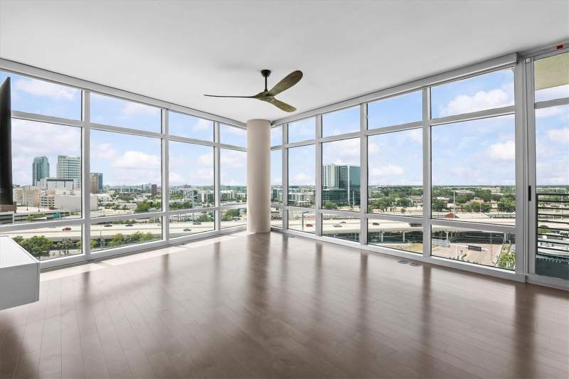 2 bedroom Condominium at 1120 E Kennedy Boulevard #1216, Grand Central At Kennedy Resid, Tampa — photo 4