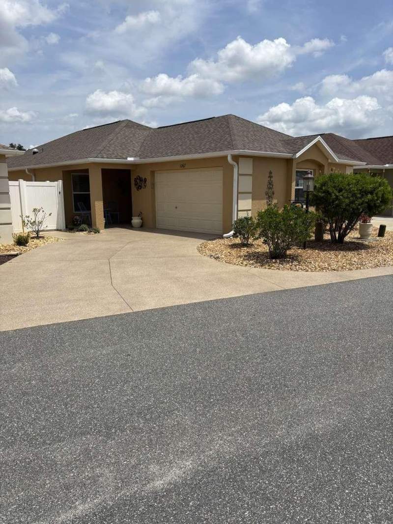 2 bedroom Villa at 1067 Carver Court, Villages/Fruitland Park Reagan V, The Villages — photo 2