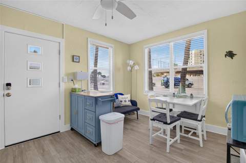 908 Villas Drive #10, Venice FL - photo 7 of 44