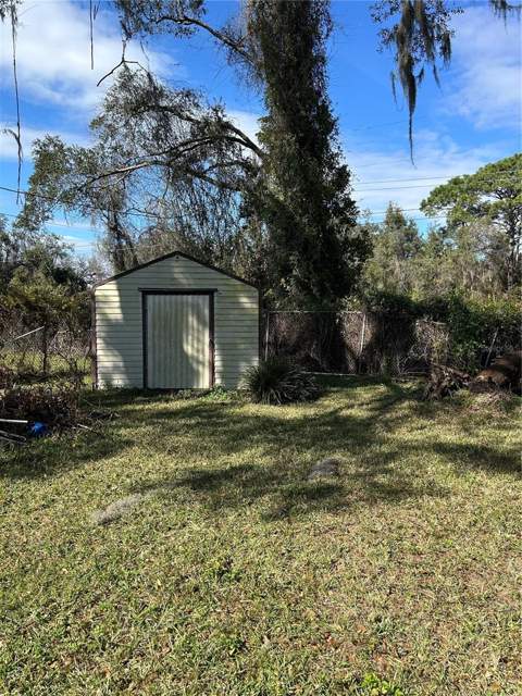 20621 SE Highway 42, Umatilla FL - photo 23 of 28