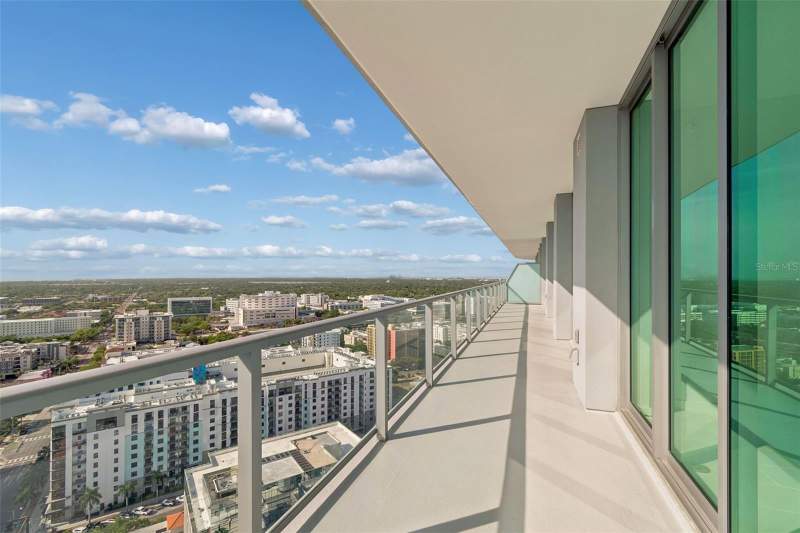 2 bedroom Condominium at 400 Central Avenue #2505, 400 Central, St Petersburg — photo 4