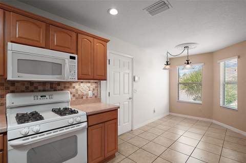 1856 Poppy Circle, The Villages FL - photo 17 of 45