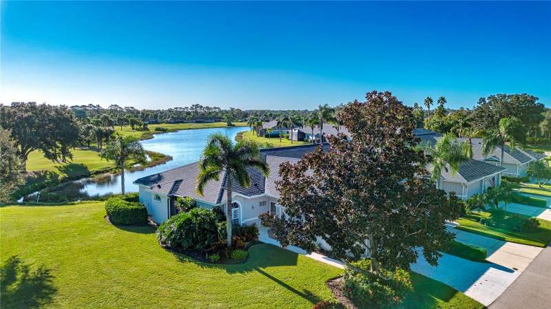 2 bedroom Single Family Residence at 4901 Chase Oaks Drive, Heritage Oaks Golf & Country Club, Sarasota — photo 3