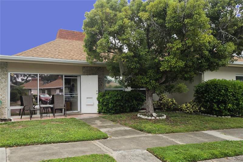 4324 TAHITIAN GARDENS CIRCLE #D home for sale in Tahitian Gardens