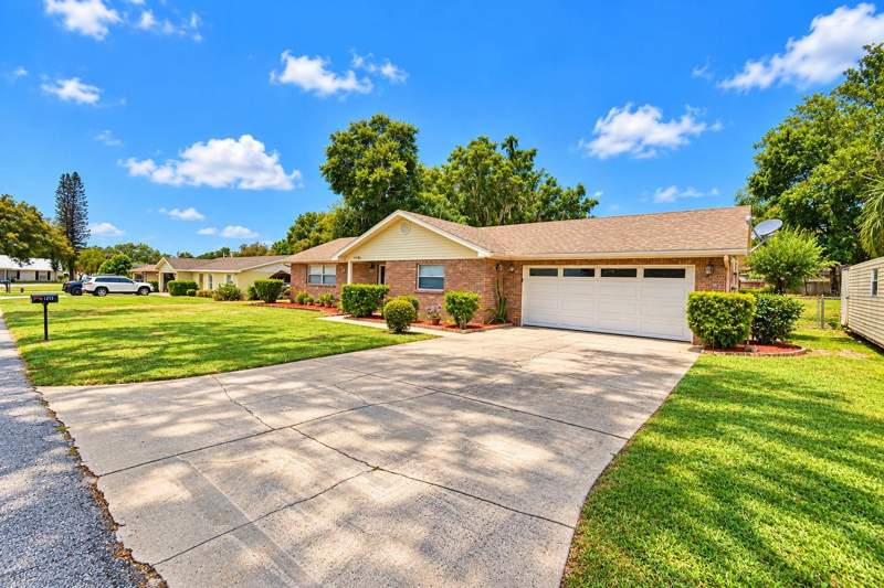 3 bedroom Single Family Residence at 1215 Fairlane Court, Winter Haven, Winter Haven — photo 5