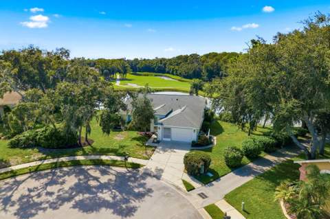 6639 Sun Point Court, New Port Richey FL - photo 10 of 67