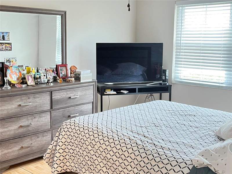 2 bedroom Condominium at 456 WINDMEADOWS STREET #456, WINDMEADOWS VILLAGE 4, ALTAMONTE SPRINGS — photo 3