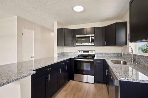 2057 Garden Parkway, Bradenton FL - photo 6 of 6