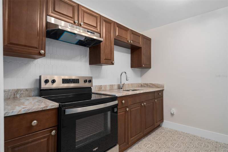 2 bedroom Single Family Residence at 914 26th Street, Angebilt Add, Orlando — photo 3