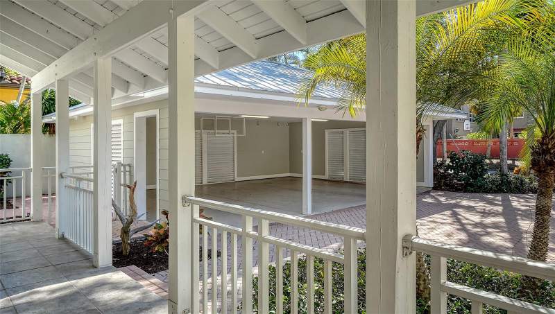 3 bedroom Single Family Residence at 1695 Hyde Park Street, McKune Sub, Sarasota — photo 5
