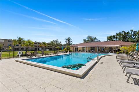 5080 Locust Street #322, St Petersburg FL - photo 21 of 28