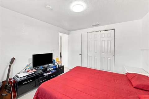 8344 Drycreek Drive, Tampa FL - photo 24 of 38