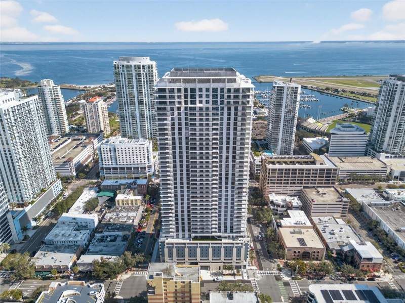 275 1ST AVENUE #4202 home for sale in Art House