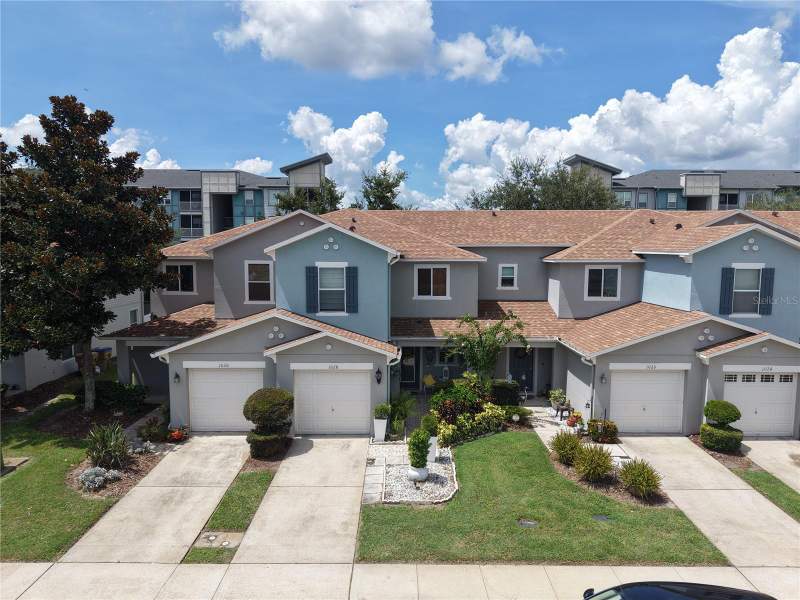 3 bedroom Townhouse at 1024 Chalcedony Street, Amber Pointe Unit 2, Kissimmee — photo 4