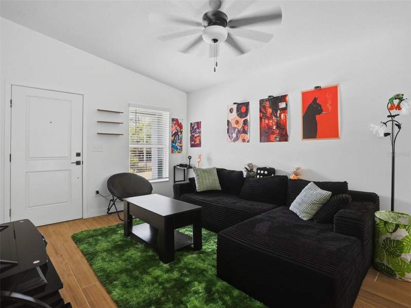 2 bedroom Single Family Residence at 12026 Limpkin Road, Royal Highlands, Weeki Wachee — photo 3