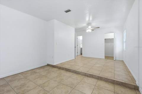 1240 Highland Street, Sarasota FL - photo 17 of 36