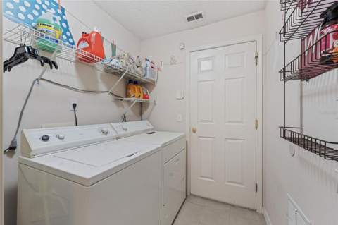 2955 Sabel Oak Place, Oviedo FL - photo 18 of 26