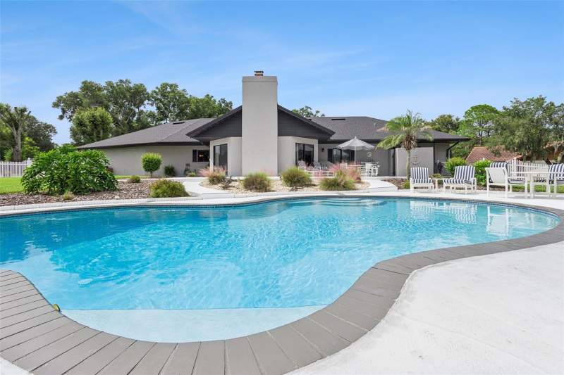 3 bedroom Single Family Residence at 37 Lake Eloise Lane, Harbour Estates, Winter Haven — photo 2