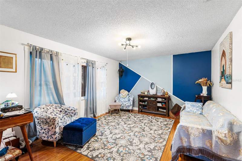 3 bedroom Single Family Residence at 8830 SCIOTO CT, CHICKASAW WOODS FIRST ADD, ORLANDO — photo 4